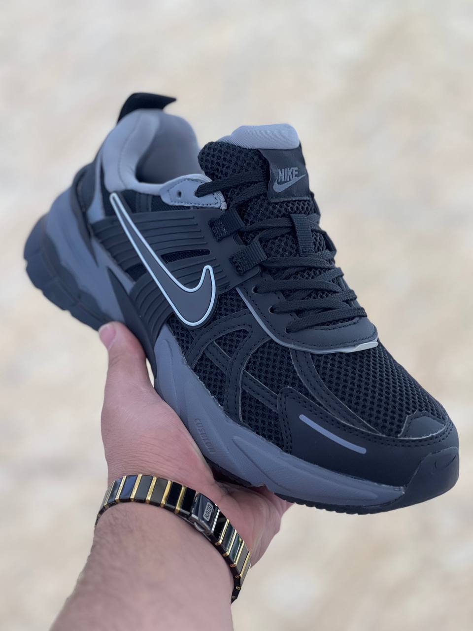 کتونی نایک وی تو کی ران ساخت ویتنام سایز ۳۷ الی ۴۵ | Nike V2K Run