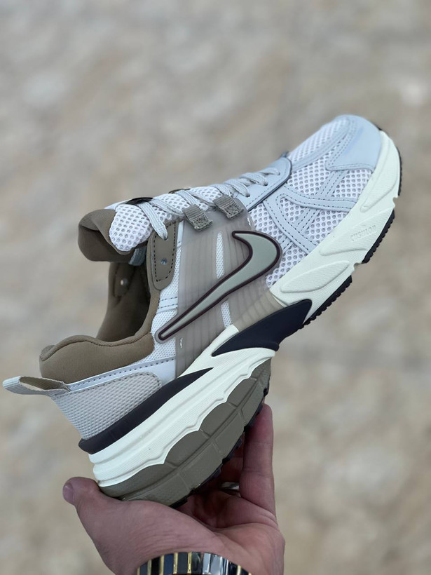 کتونی نایک وی تو کی ران ساخت ویتنام سایز ۳۷ الی ۴۵ | Nike V2K Run