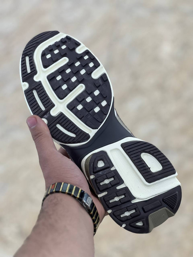 کتونی نایک وی تو کی ران ساخت ویتنام سایز ۳۷ الی ۴۵ | Nike V2K Run