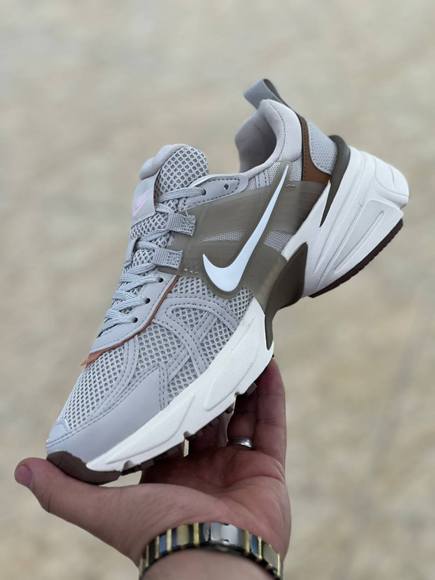 کتونی نایک وی تو کی ران ساخت ویتنام سایز ۳۷ الی ۴۵ | Nike V2K Run