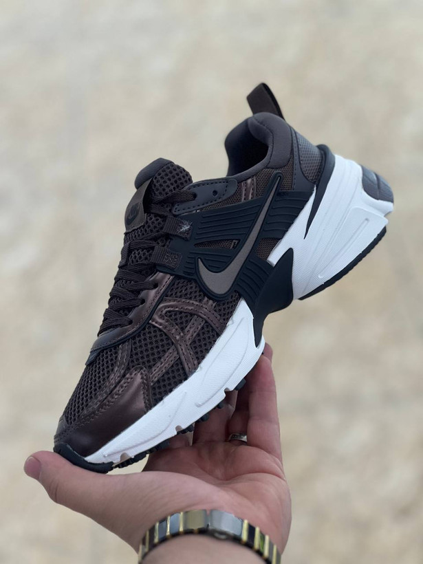 کتونی نایک وی تو کی ران ساخت ویتنام سایز ۳۷ الی ۴۵ | Nike V2K Run