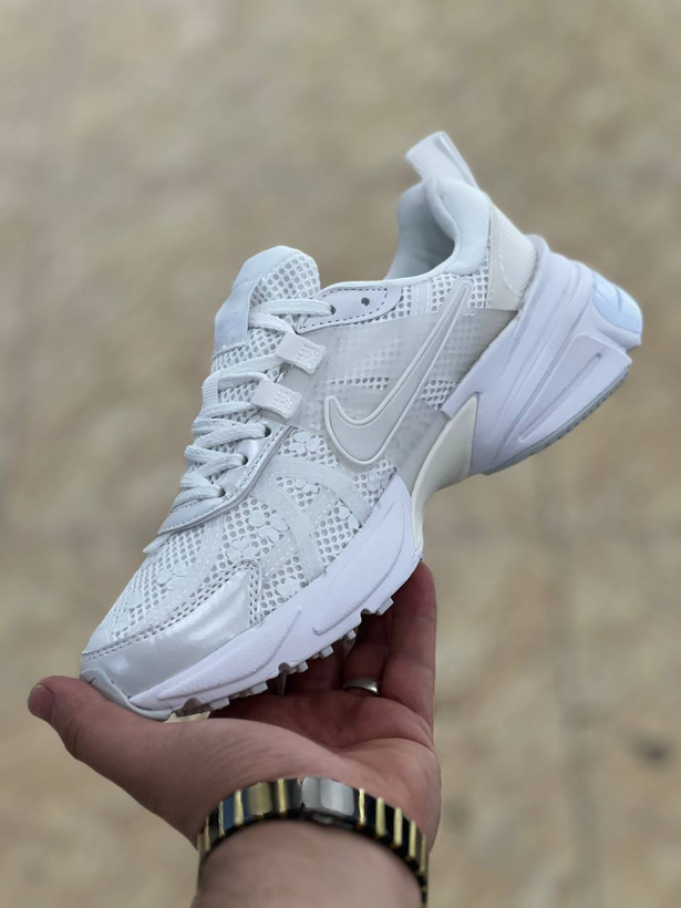 کتونی نایک وی تو کی ران ساخت ویتنام سایز ۳۷ الی ۴۰ | Nike V2K Run